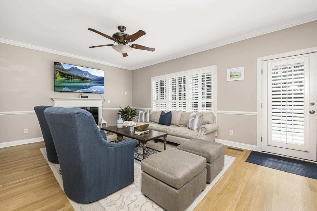 Mckee Manor- South Clt-Matthews-3000 Sq Ft Βίλα Σάρλοτ Εξωτερικό φωτογραφία